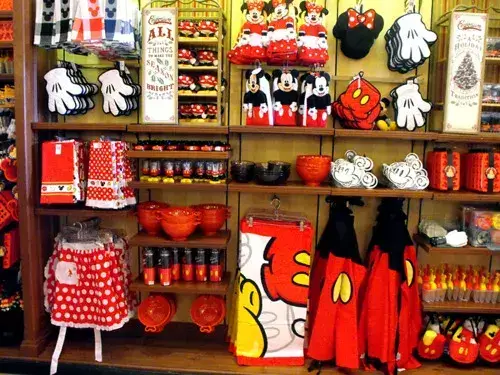 Looking for a souvenir shops near you? Then Read This Comprehensive Guide To Find Best Souvenir Shops Near Me With Best Things To Buy There!